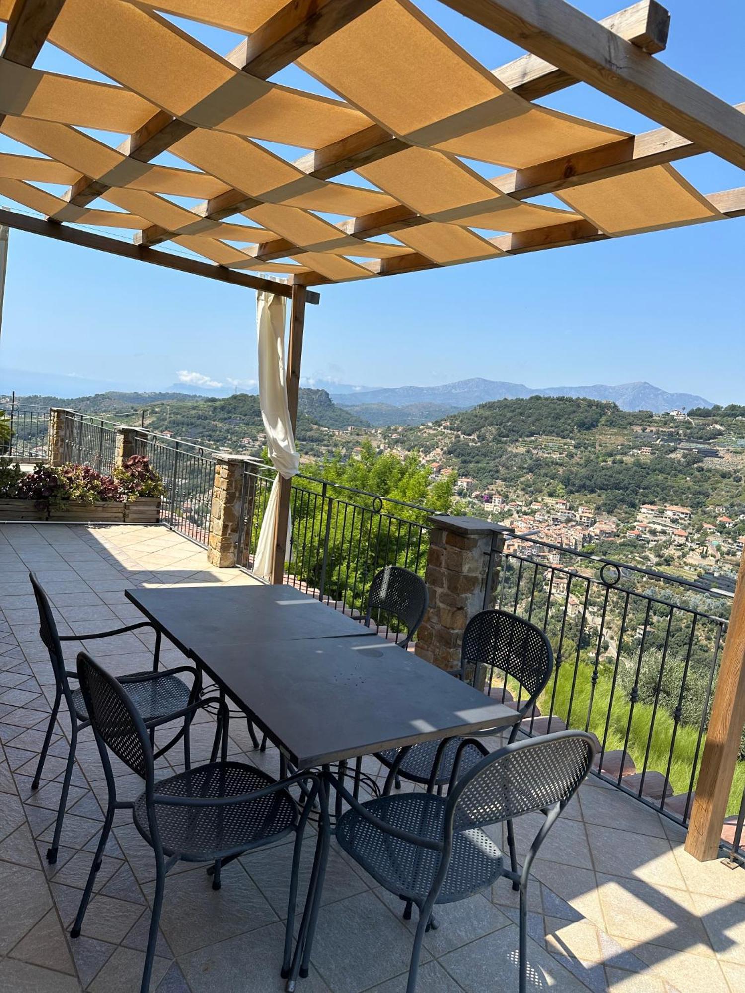 Agriturismo CÀ DÜ NONU Vallebona Exterior foto