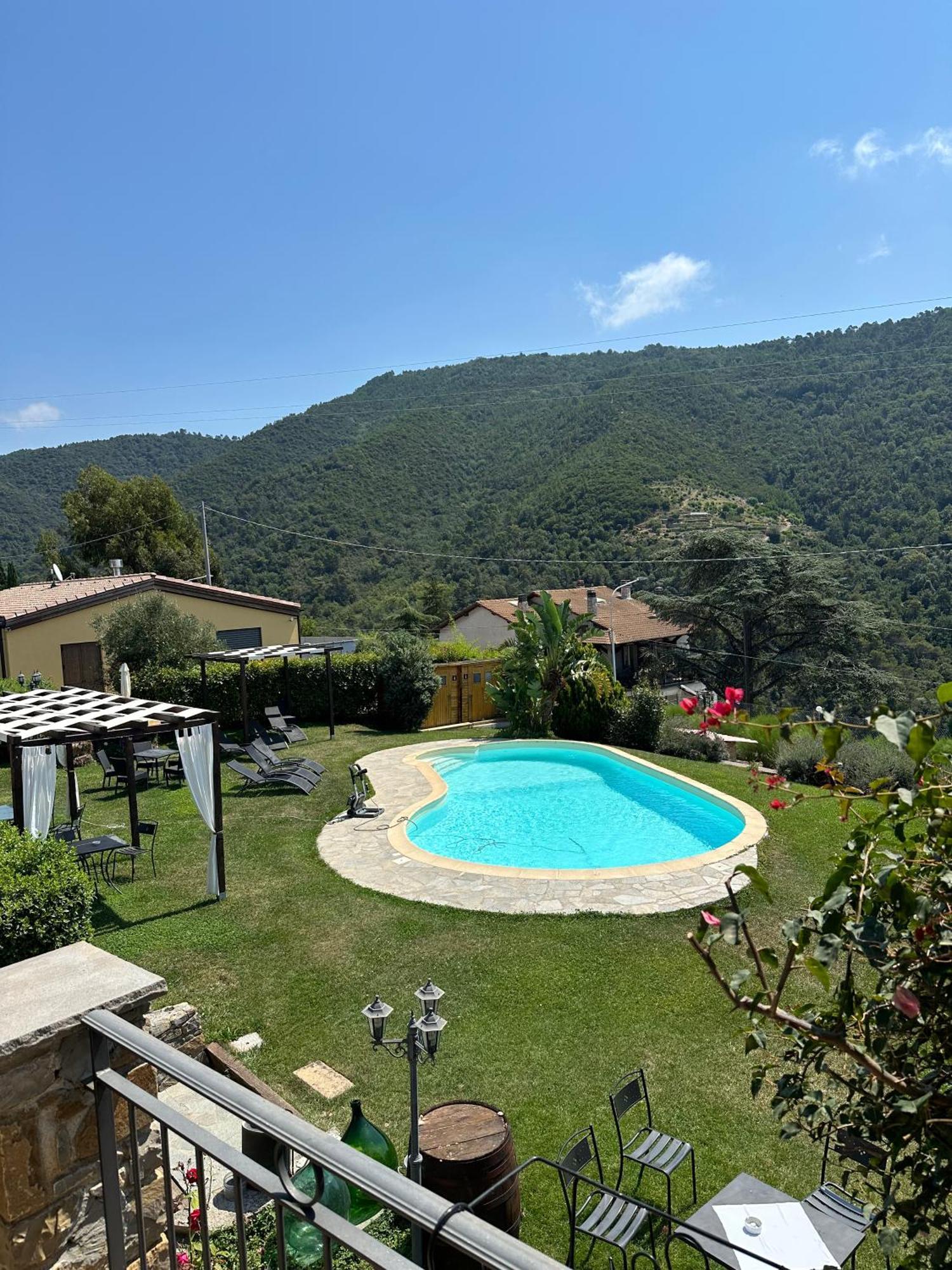 Agriturismo CÀ DÜ NONU Vallebona Exterior foto